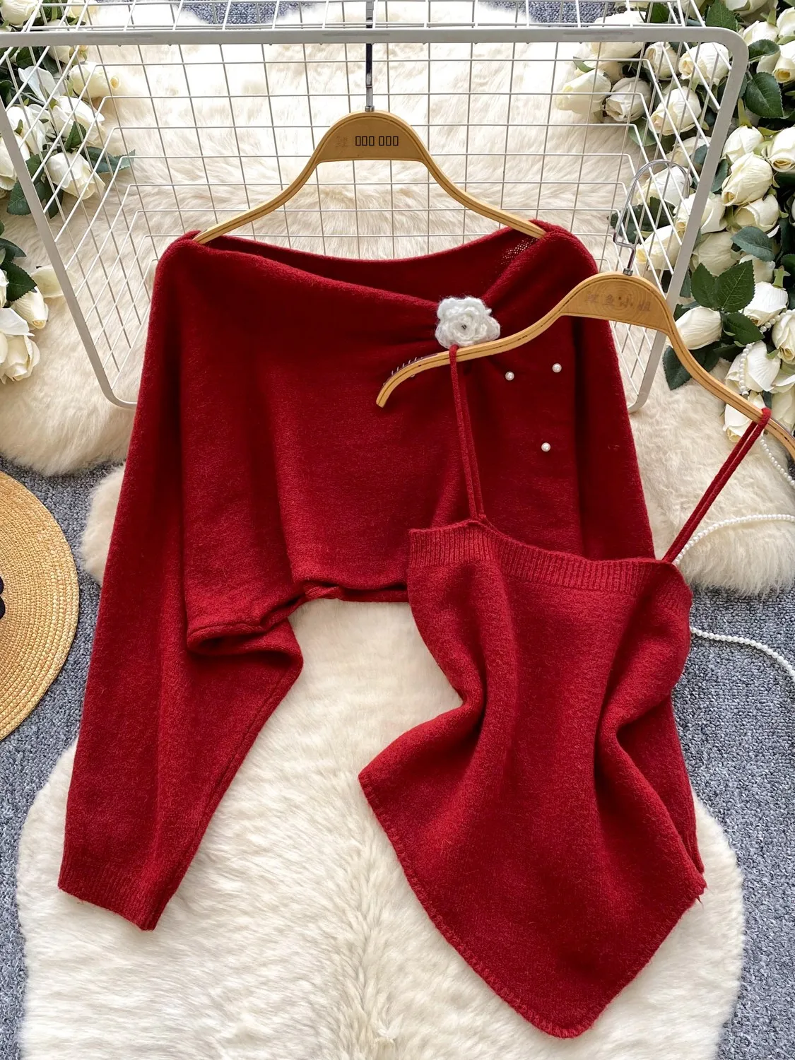 

Женский вязаный топ без рукавов и длинный комплект накидки све, утягивающая внутренняя одежда, неровный подол, модный осенний наряд