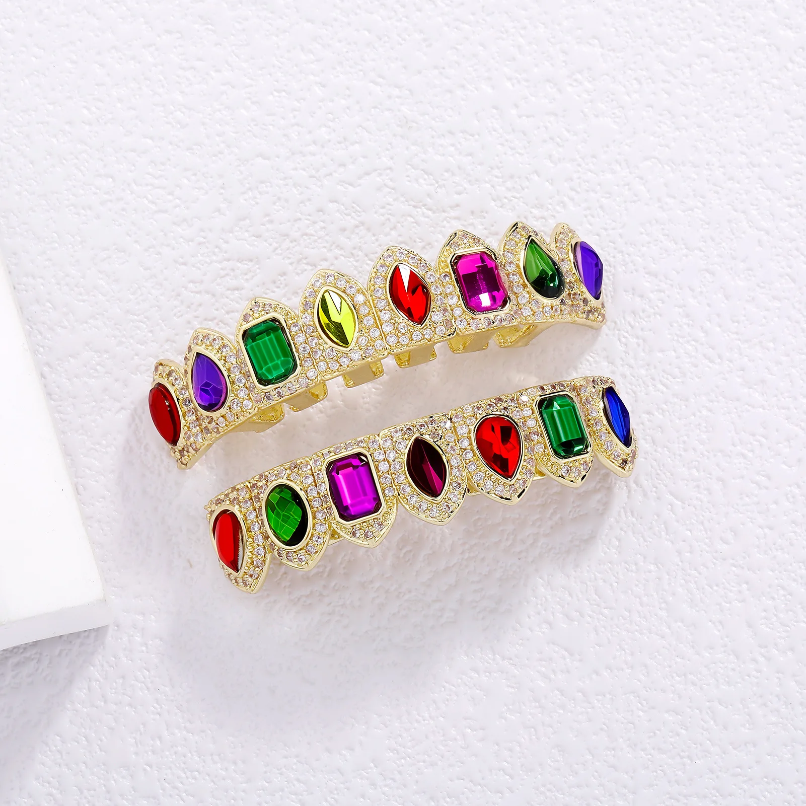 `Hip Hop Colorful Rhinestone Teeth Grillz Gold Tone Metal Cosplay Teeth Decor Accessory`