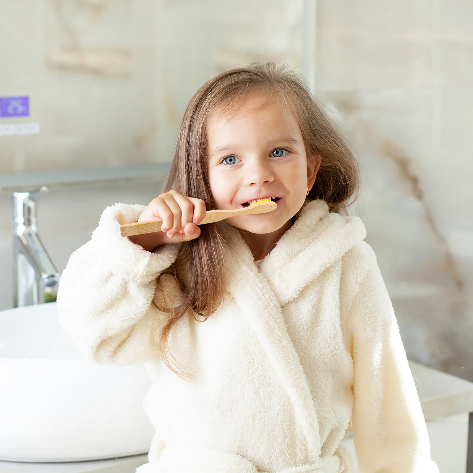 conjunto-de-escova-de-dentes-de-bambu-com-8-pecas-cabo-ergonomico-biodegradavel-clareamento-dos-dentes-remocao-de-manchas-suave-para-as-gengivas-uso-diario