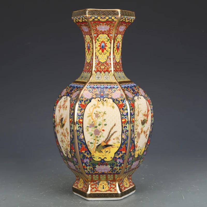 

Porcelain Enamel Vase for Home Decoration, Antiqued Enamel, Chinese Decoration