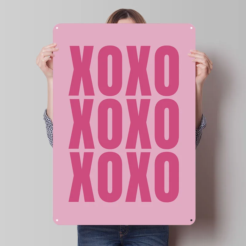 

XOXO Pink Text Art Metal Poster Retro Tin Signs Vintage Home Decor Items Custom Vintage Metal Sign for Wall Art Decoration Room