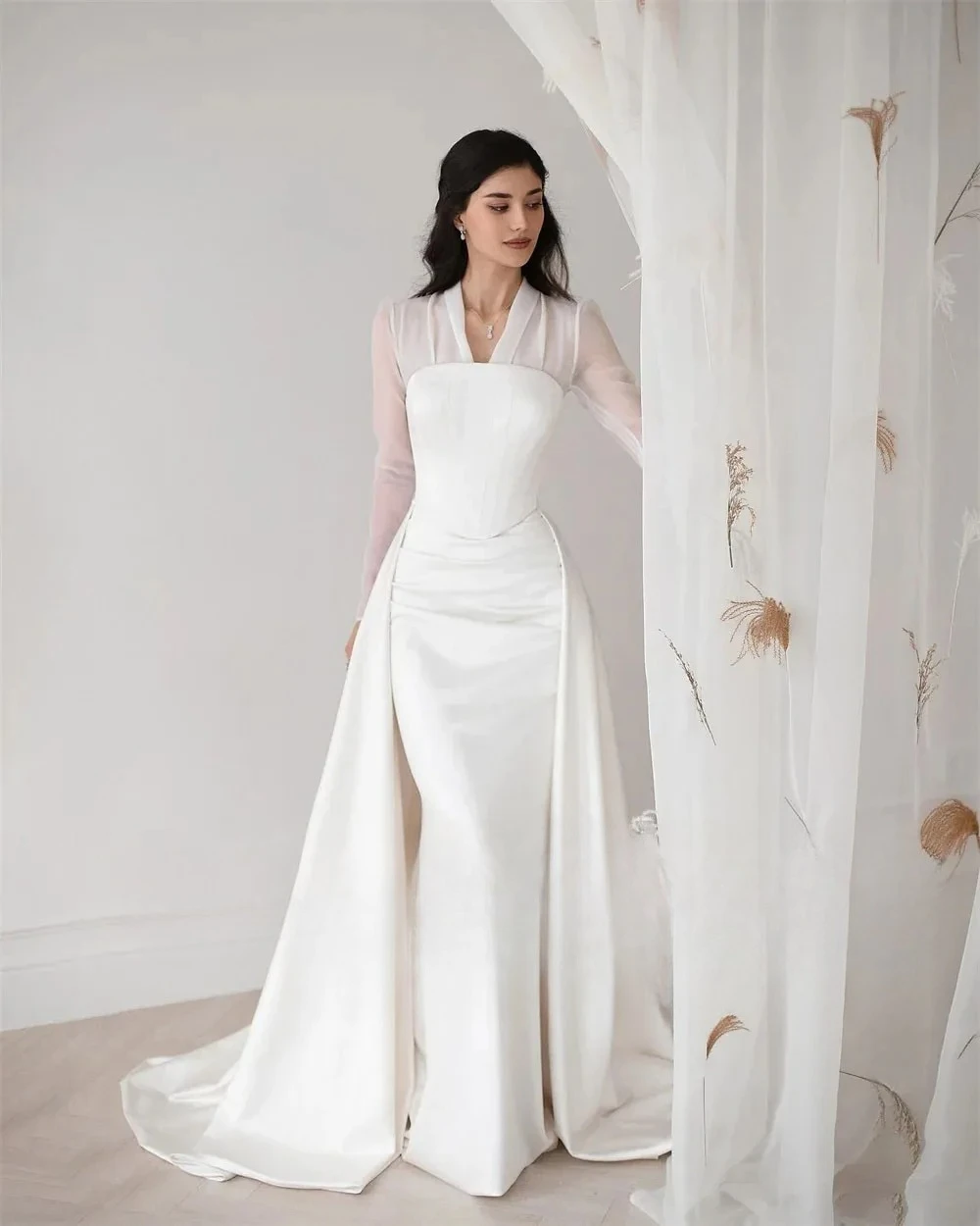 Modest Ivory Mermaid Wedding Dress V Neck Full Sleeves Bridal Gown Customized Arabic Plus Size Corset Formal Gowns