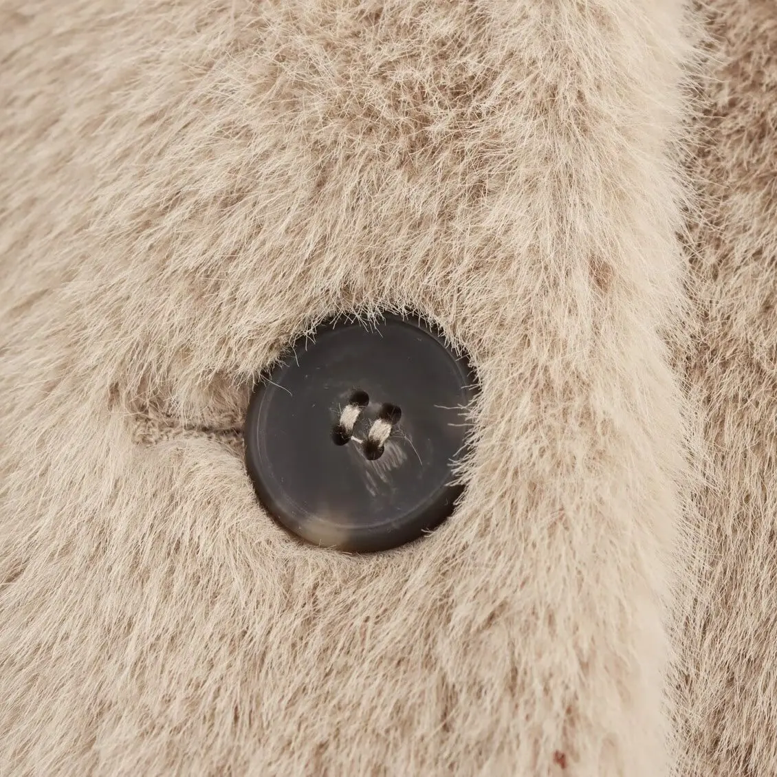 Faionable ort Jaet Ropa de abrigo con efecto de piel artificial de fibra de poliéster para mujer Otoño Nuevo Sle Versátil Resistente al viento