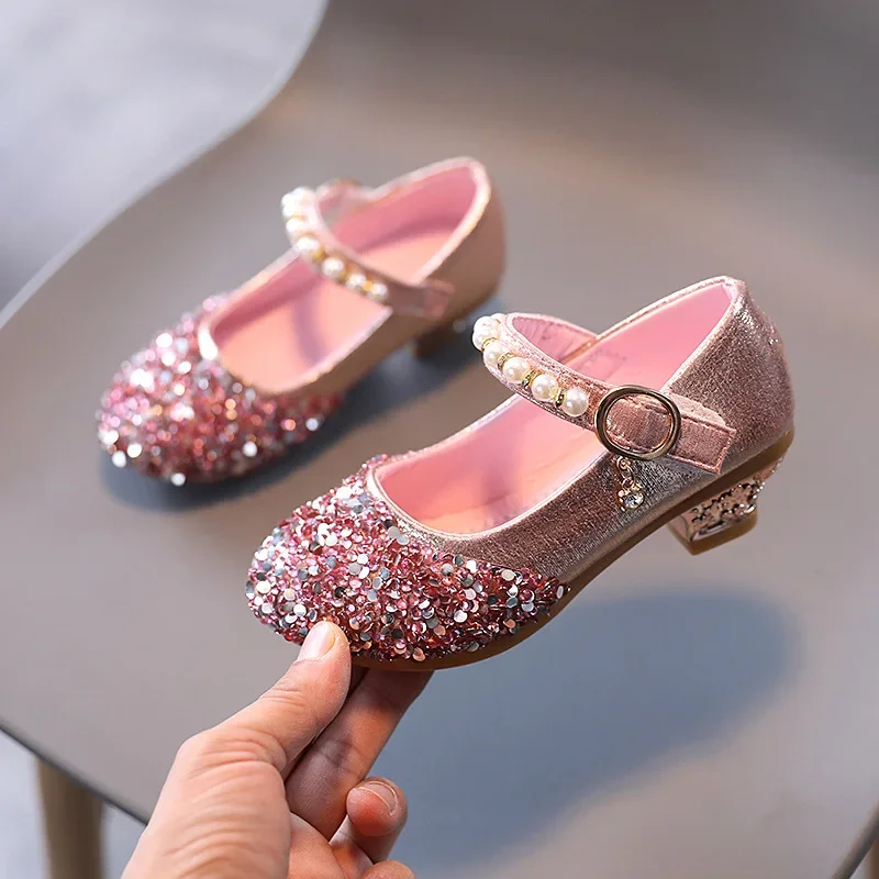 Girls Summer Korean Version Low Heeled Princess Sandals Girls Versatile Pearl Sequin Single Shoes Children Fashion Casual Shoes