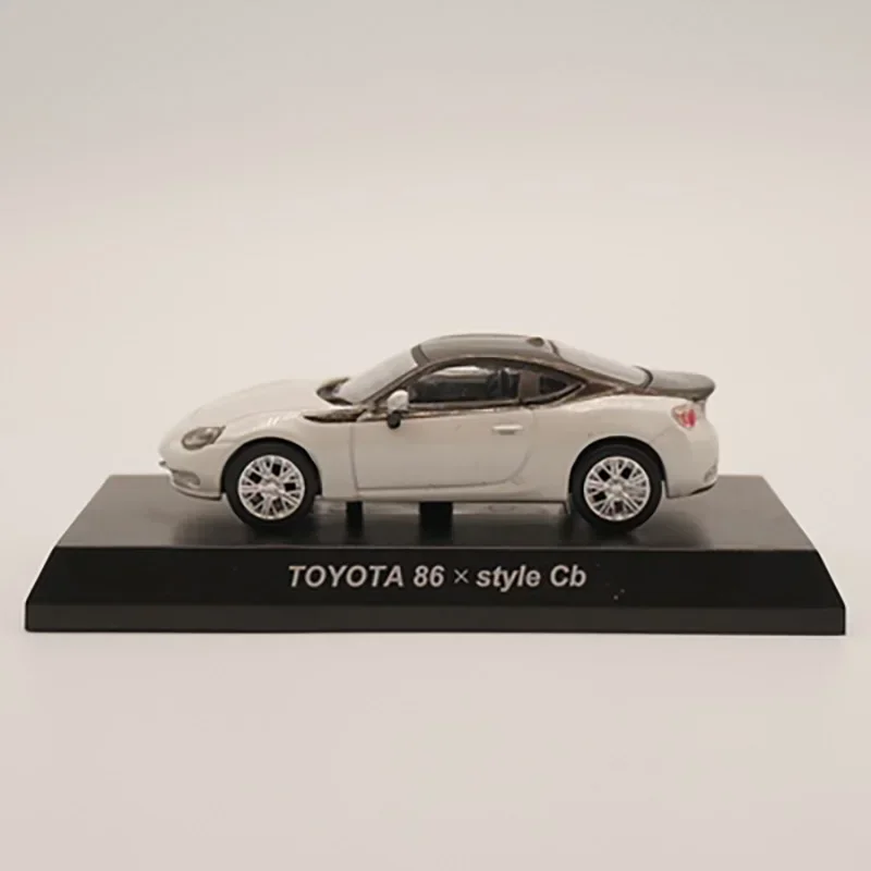 Die Cast 1:64 Scale Toyota 86 X Style Cb86 Car Model Alloy Toy Vehicle Static Hobby Collection Coupe Gift Souvenir Gift Ornament