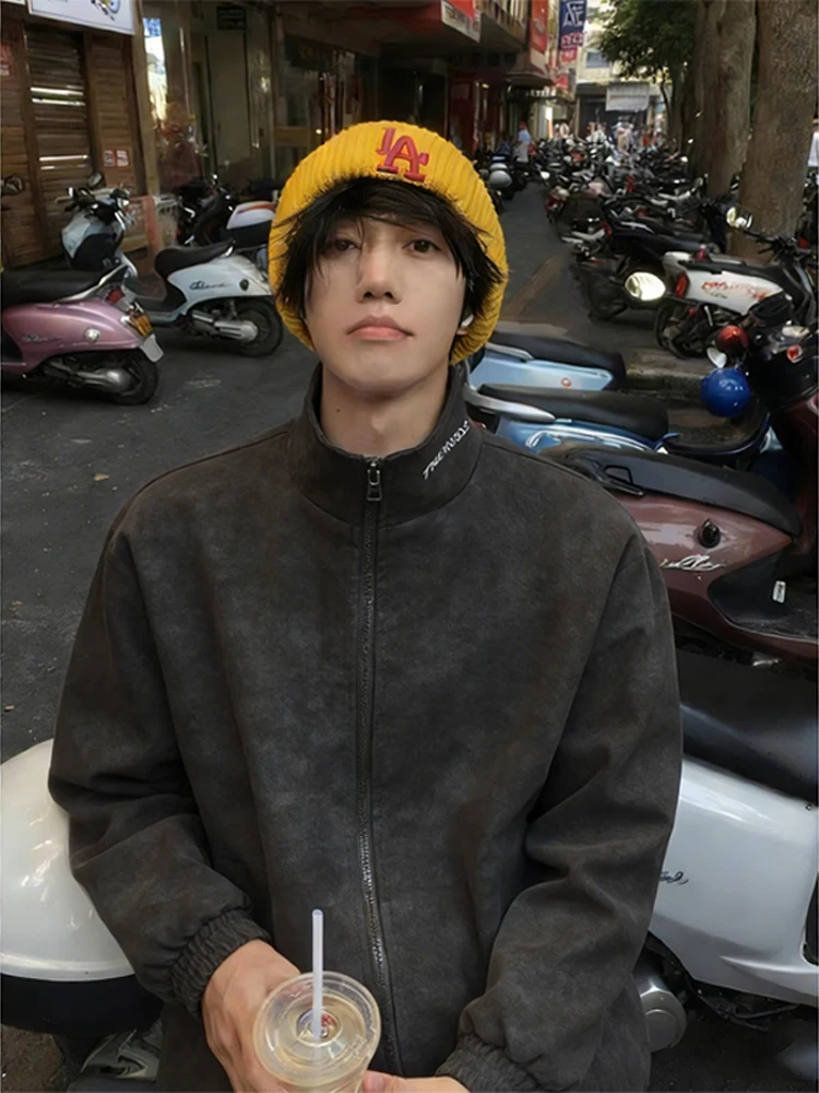 

Мужская куртка из искусственной кожи с матовым покрытием, на молнии, с декоративными элементами, в стиле бейсбольной куртки, весенняя, модная, брендовая, высококачественная, в американском ретро-стиле, с воротником-стойкой