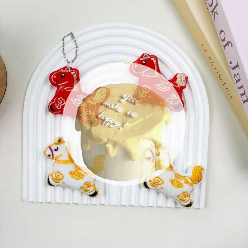 1Pc Cartoon Leuke Pluche Pony Pluche Sleutelhanger Kawaii Paard Rugzak Hanger Jaar Van Het Paard Mascotte Decoratie Accessoires Gift