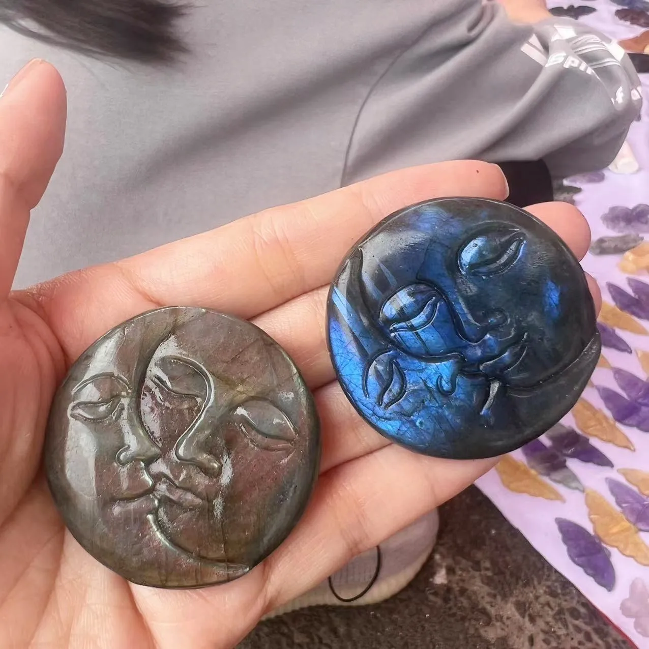 Naturalny labradoryt rzeźba słońce księżyc twarz ręcznie rzeźbione rzemiosło ozdoby minerały Reiki medytacja pokój dekoracje na prezenty