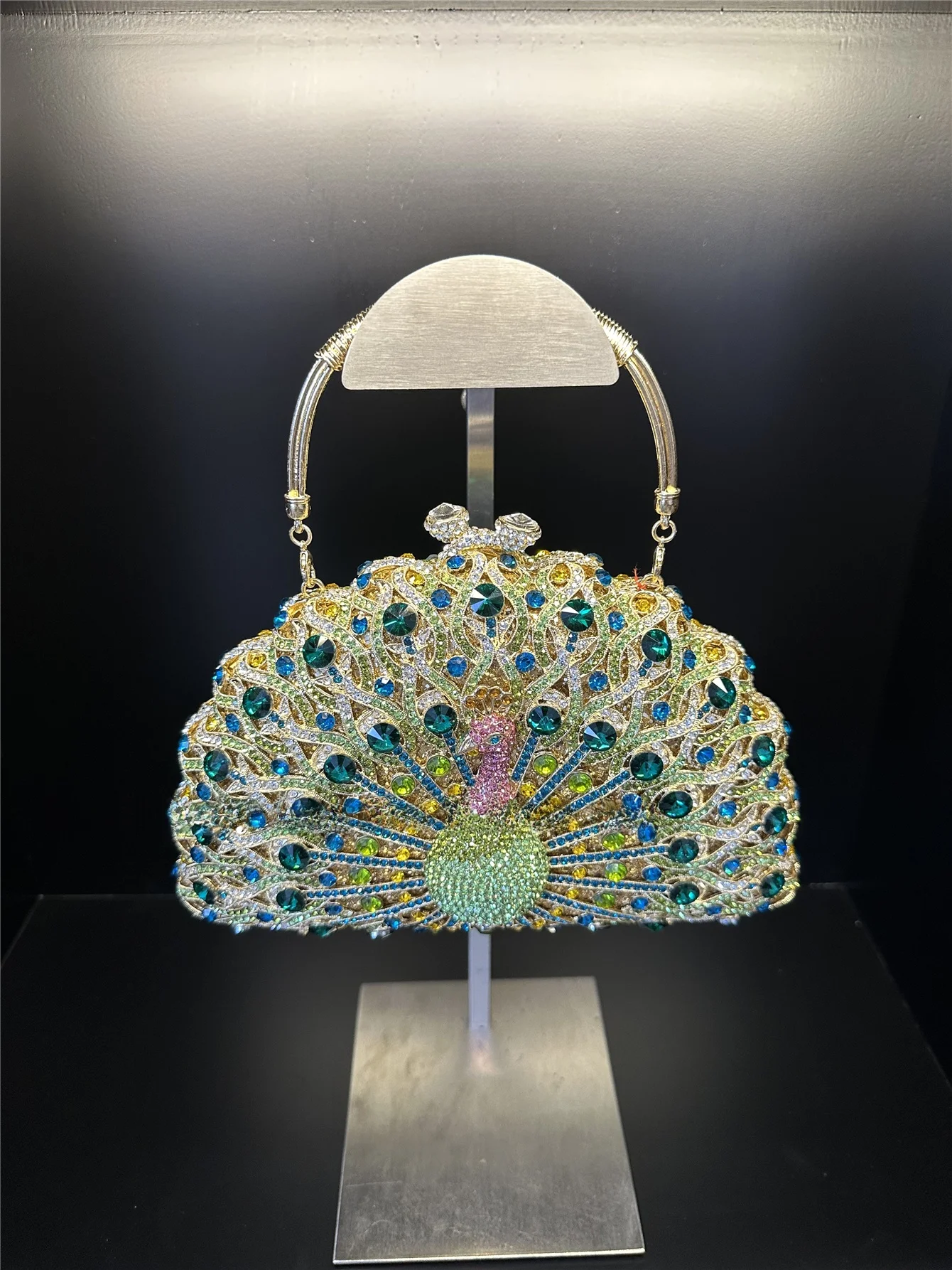 Handmade Diamond Crystal Metal Evening Bag Peacock Rhinestone Embellished Ladies' Handbag Modern Neutral Style  Shape