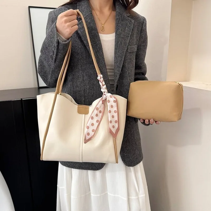 CEEKAY Damen-Tragetasche, cremeweiß, weiches PU-Leder, große Schulterhandtasche mit Schal-Detail und Beutel-Set, für den täglichen Pendelverkehr, lässig – Detail 22