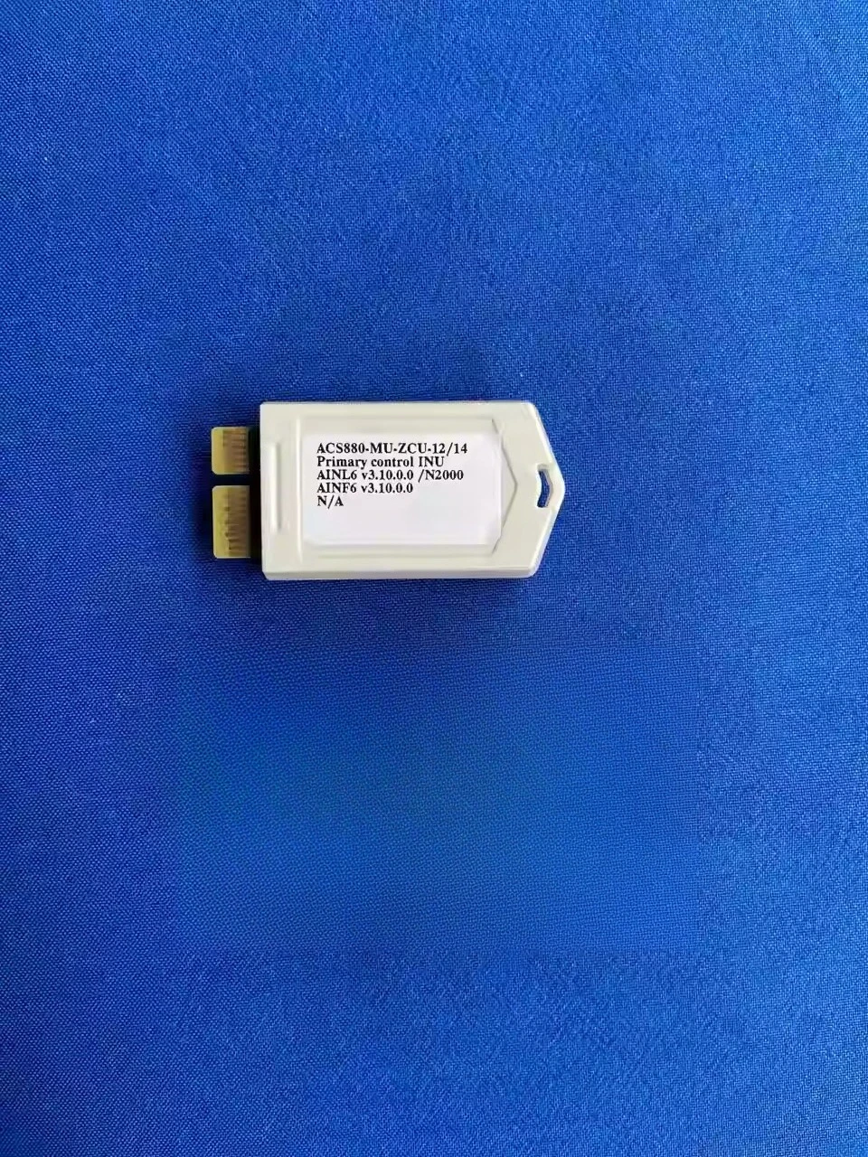 

Inverter ACS880 Storage Card Program Card ZMU-02 Original ACS880-MU-ZCU-12/14