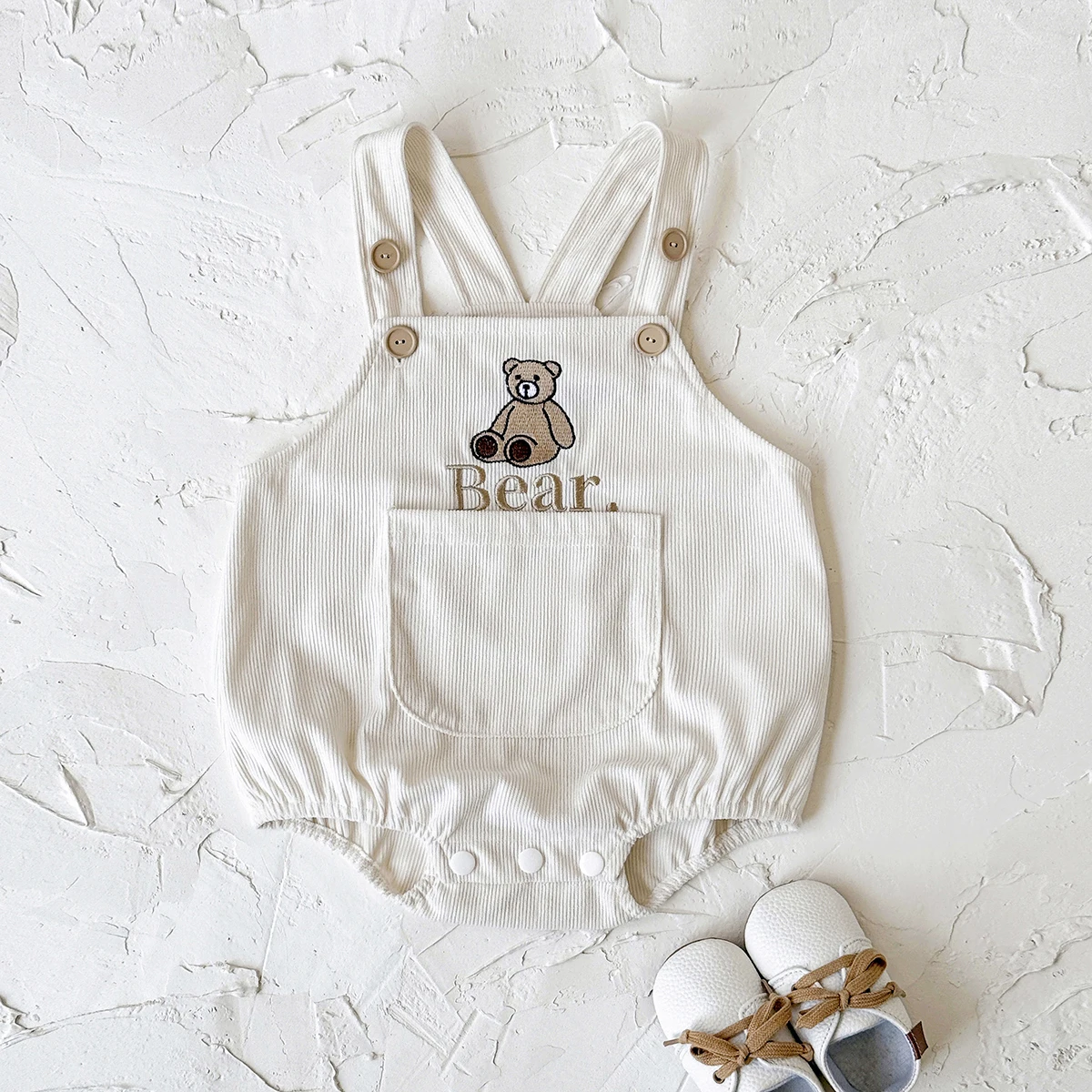 Baby Sleeveless Corduroy Romper, Neutral Bear Embroidery Overalls Jumpsuit, Infant Boy Girl Back Strap Bodysuit with Pocket