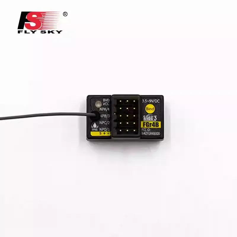 FGR4B Fusi FLYSKY هوائي واحد ثنائي الاتجاه يتلقى رباعي الاتجاه متوافق مع المركبات والسفن PL18NB4 من الجيل الثالث