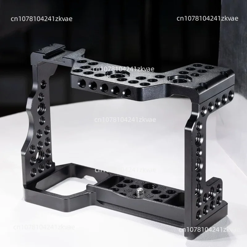 Suitable for A7M3 a7r3 camera camera rabbit cage video expansion accessories body protection frame