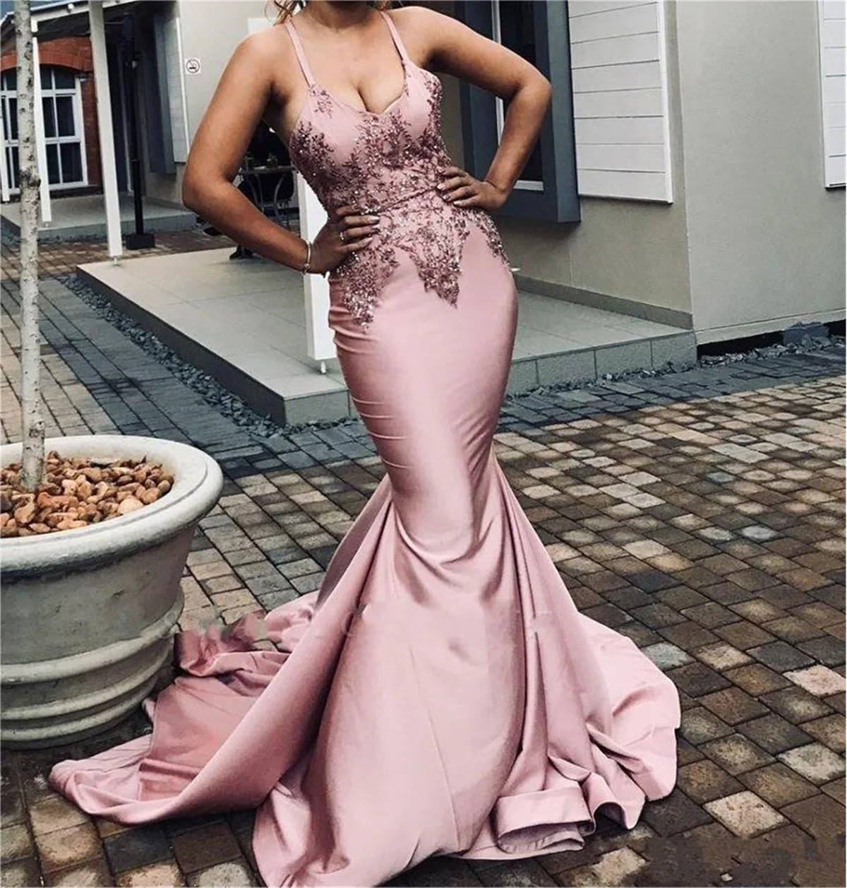 

Pink Simple Mermaid Wedding Bridesmaid Dress Suspenders Appliqué Sequins Lace Fashion Guest Fishtail Gown Newest 2024 Custom