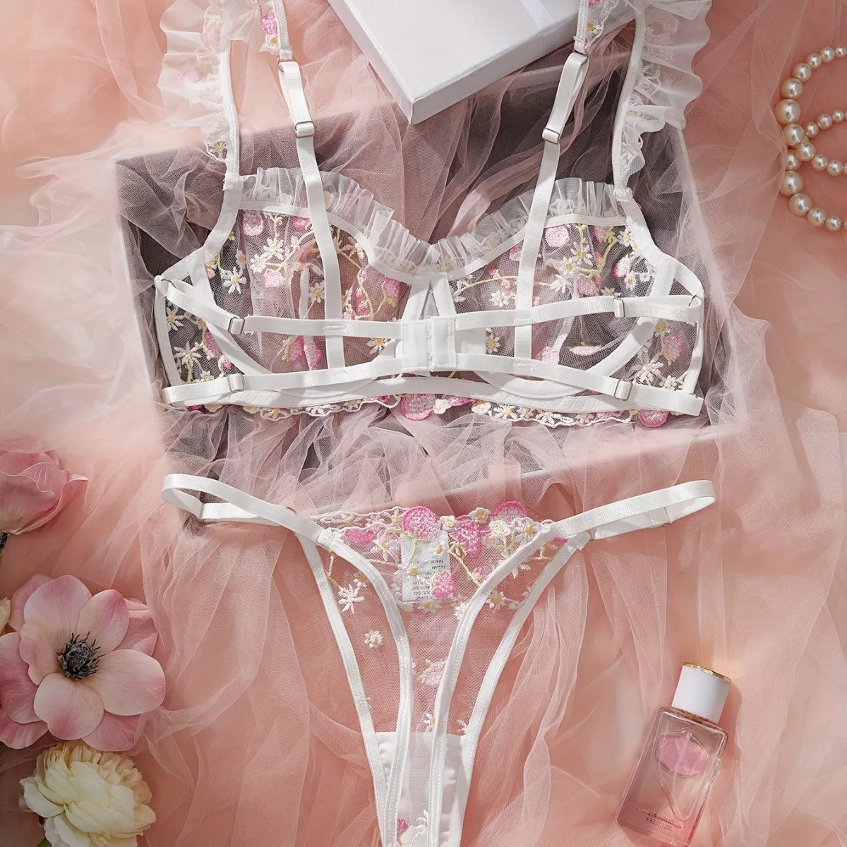New French Strawberry Embroidery Mesh Bra Lingerie Sets Erotic Suits For Women Hot Caliente Lady Female Outfit Sexy Lingerie Set view 3