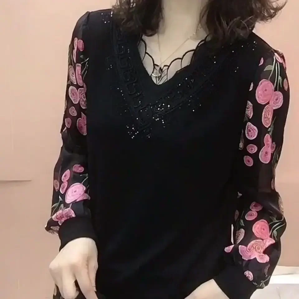 Women Clothing Vintage Patchwork Lace V-Neck Floral T-Shirt Spring Summer Elegant Casual Female Diamonds Thin Long Sleeve Tops
