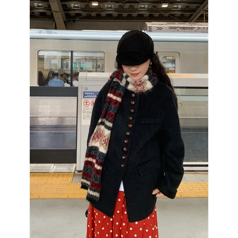 

Japanese Black and Gray Multi-button Design Sense Niche Short Coat 2025 Autumn New Simple and Versatile Commuter Coat Women