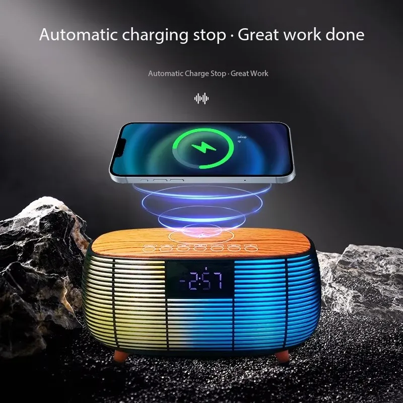 El más nuevo altavoz Bluetooth con luz LED de carga rápida inalámbrica de 15W iluminación RGB despertador caja de música para IPhone Samsung dormitorio