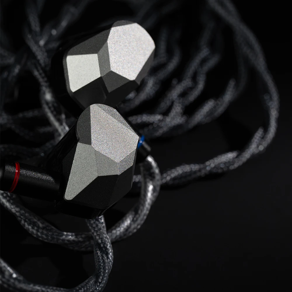 Moondrop Harmon In-Ear Earphone Three Dynamic Drivers HIFI IEMs XMT 3DD Monitor Earbuds With replaceable 4.4mm balanced plugs