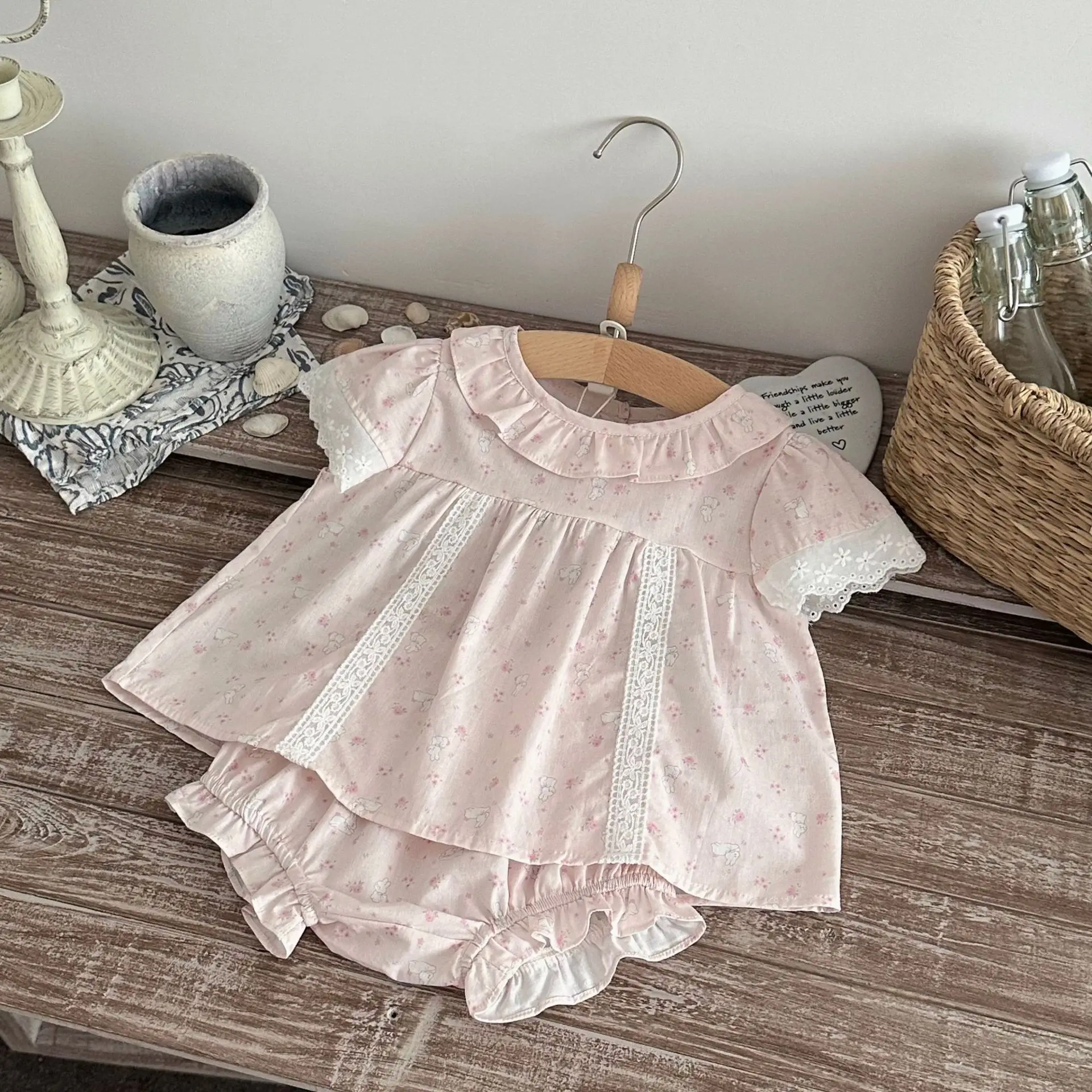 2026 Summer New Baby Girls Clothes Set Sweet Bunny Tee And Floral Bloomers 2Pcs Toddler Girls Suit Bunny Print Clothes Suit