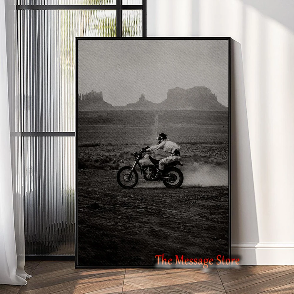 Black and White Photo Speed Po - Luxury Lifestyle Old Money 评论和价格