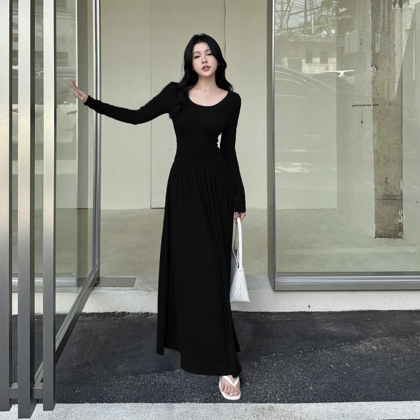 Abito da donna casual comodo a trapezio Nicchia Cravatta posteriore Dettagli ritagliati Abiti Semplice tinta unita drappeggiato Abbigliamento alla moda autunnale