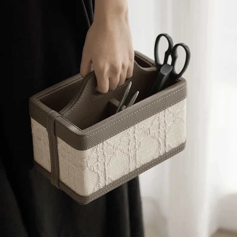AhunderJiaz Light Luxury Multifunctional Leather Storage Box Remote Control Box Handle for Living Room Home Storage Ornaments