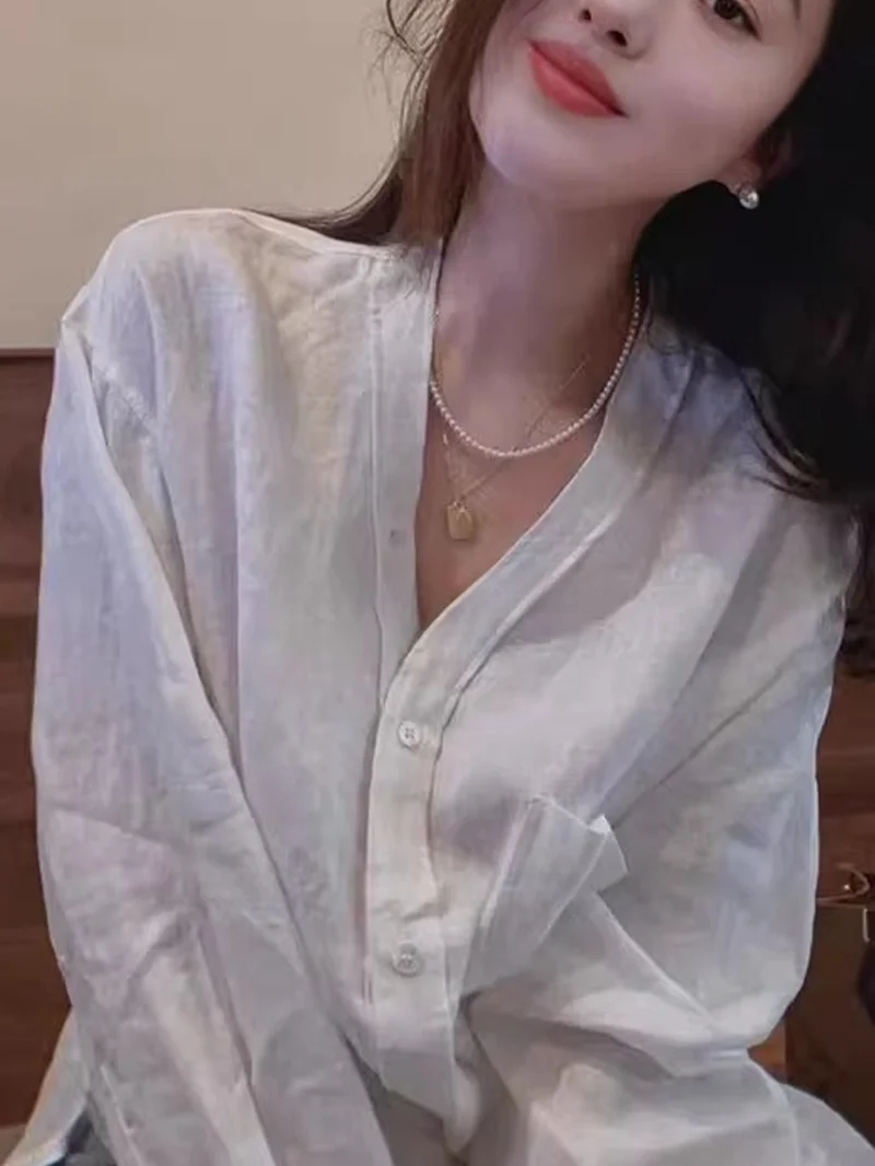 

Белая хлопково-льняная свободная женская рубашка Rouje Kefss Design Sensation, новинка весеннего сезона, для фигуры типа «песочные сандалии» и «груша»