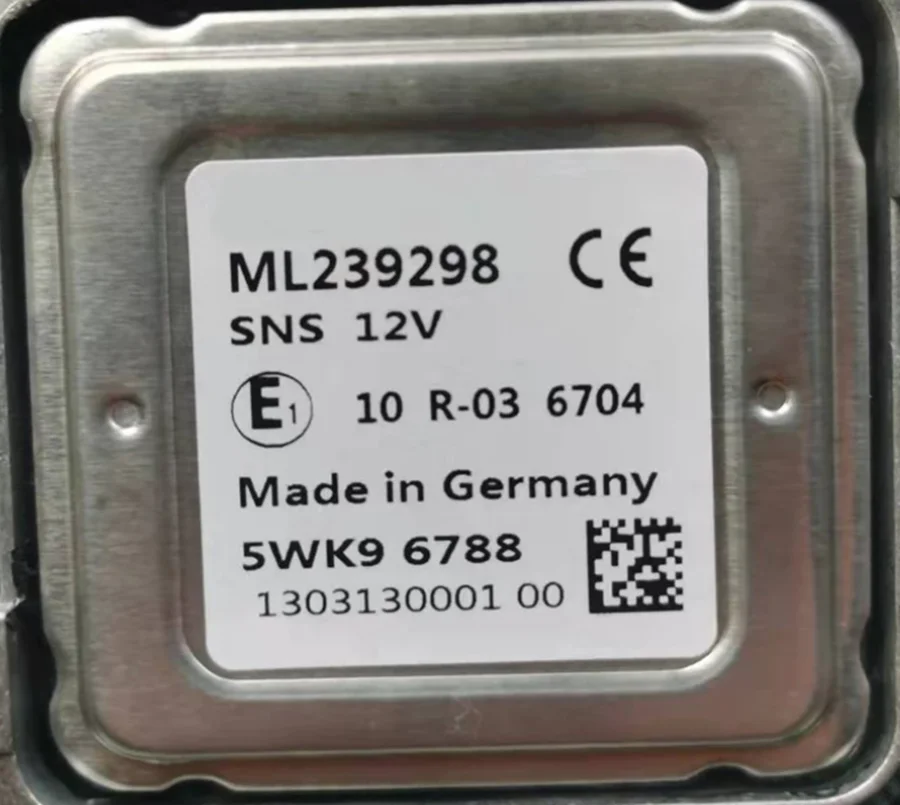 High quality 5WK96788 ML239298 5WK9 6788 Nox Sensor Fit Voor Mitsubishi Fuso Canter 12V Euro 6 Geen # ML239298 5WK9 6788 Pre Kat