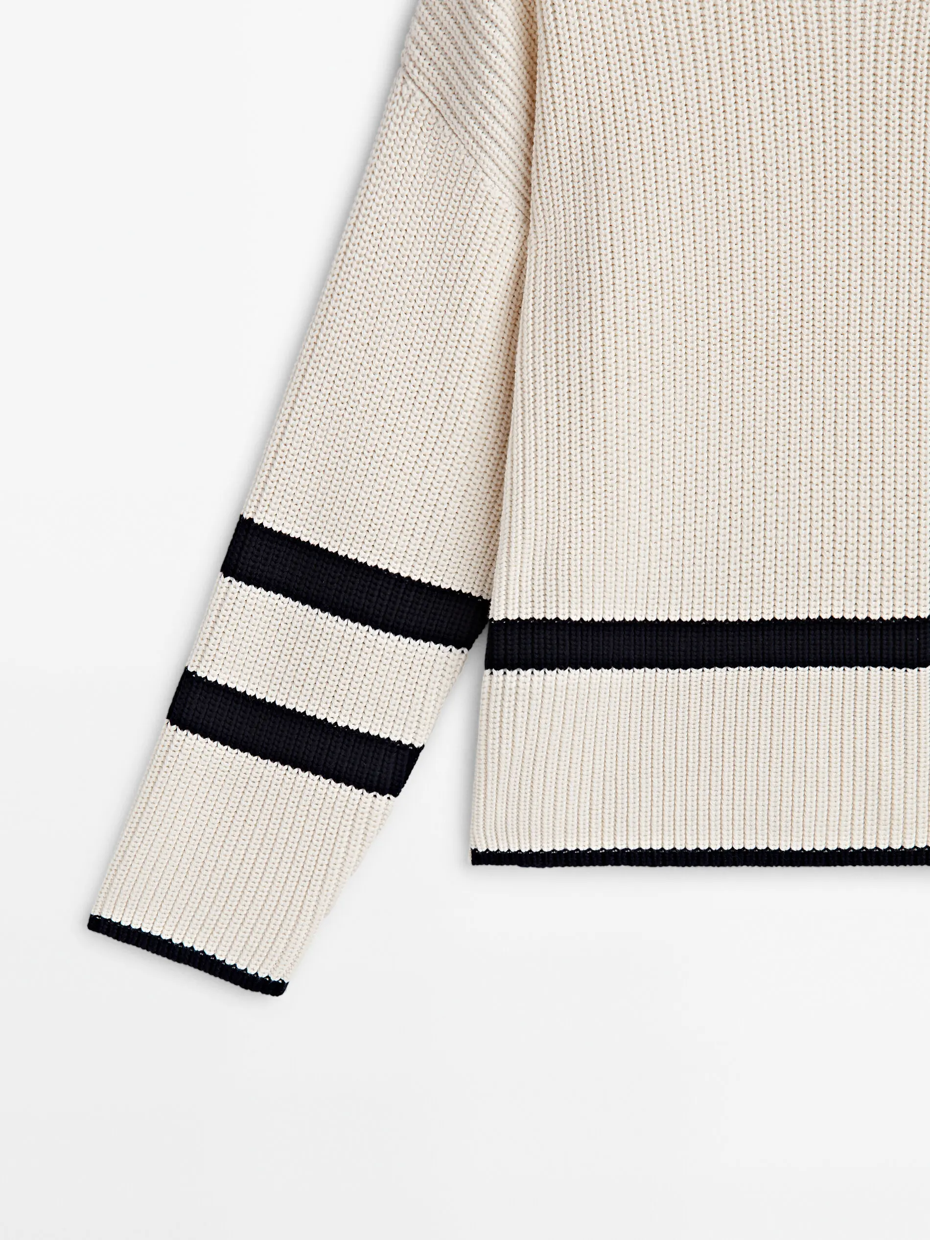 Ethereal MD 2023 autumn new style of French striped side button split knit long-sleeved sweater