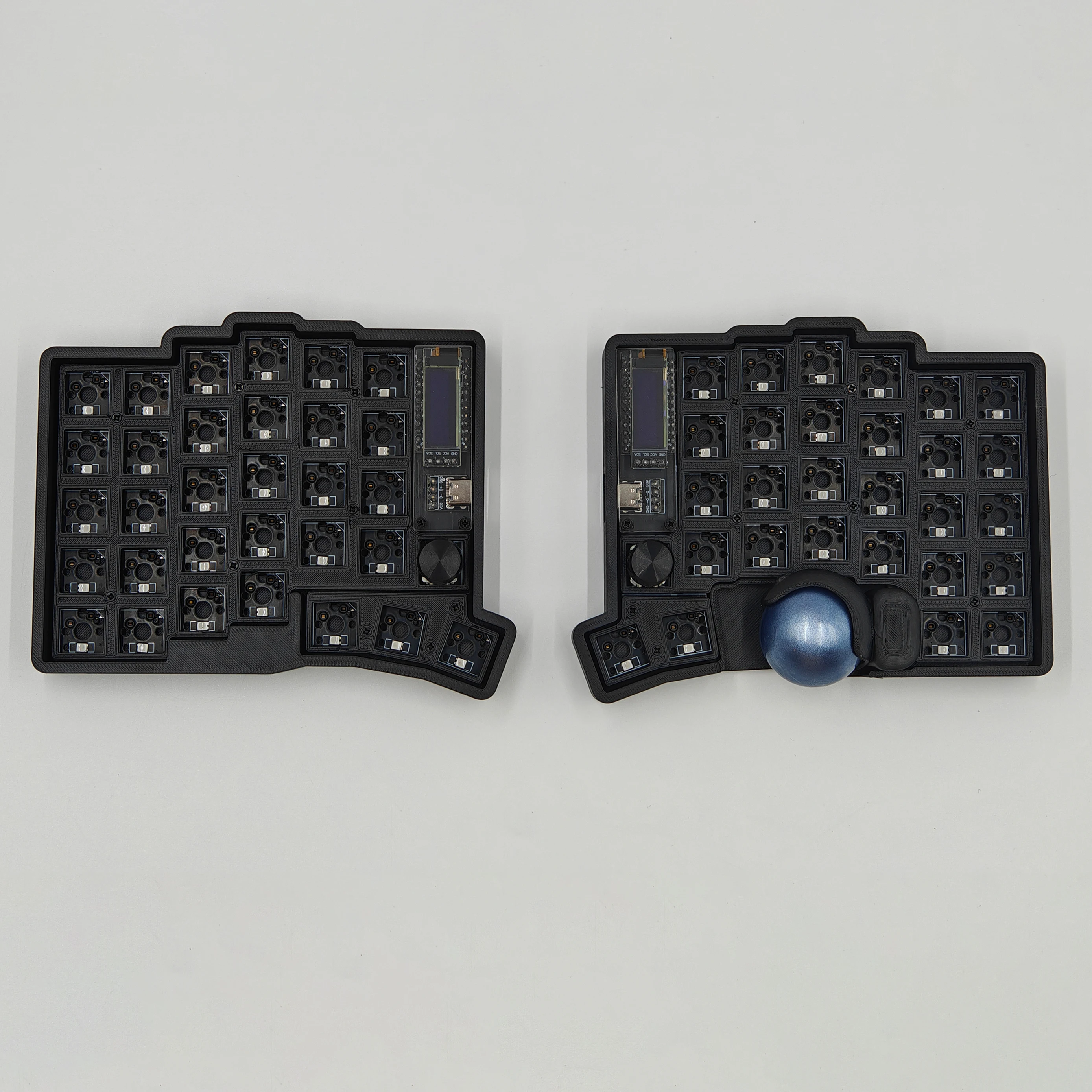 Trackball 39/44/47/59 Split Keyboard Kit RGB MX/Choc Switch Support VIAL Custom RP2040 Split Keyboard Kit Ergonomic PC Gamer Gif