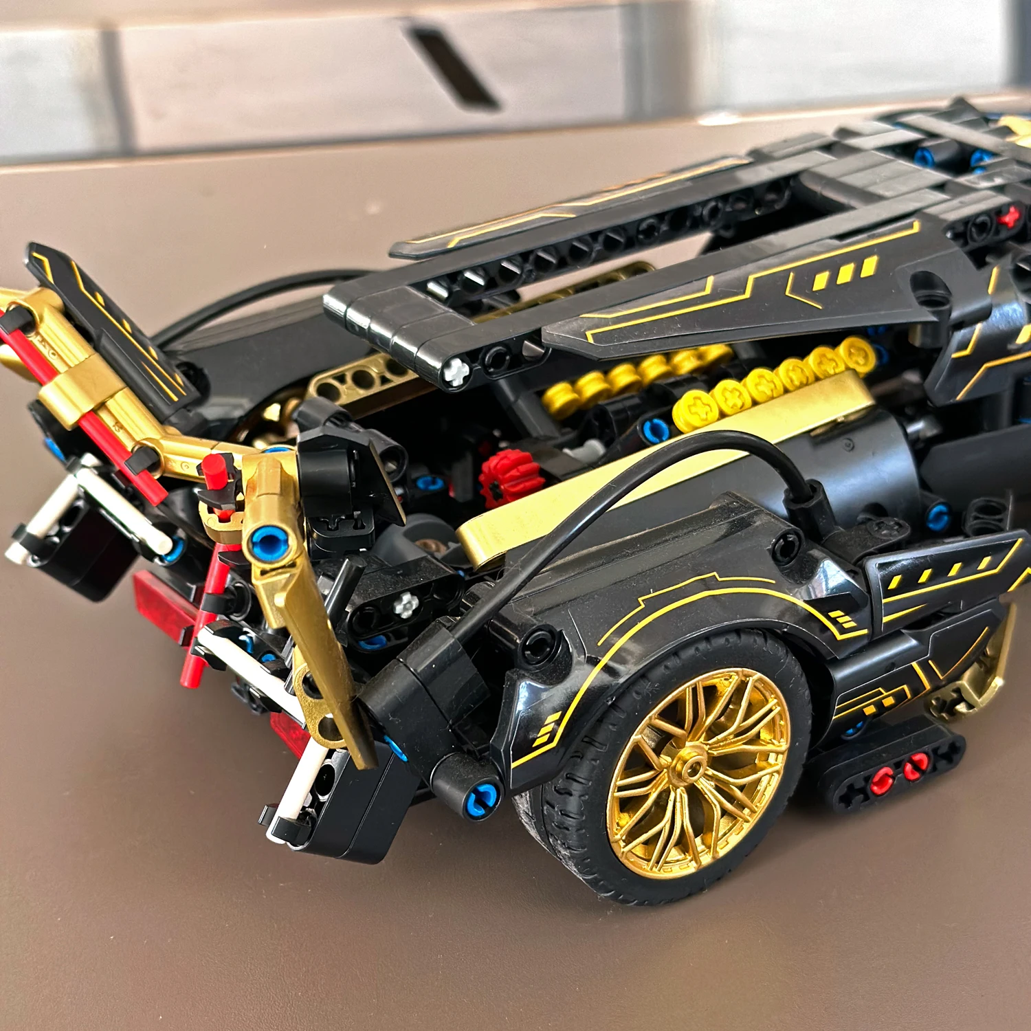 Juegos de construcción de automóviles deportivos V12, modelo para adultos y kit de construcción de automóviles de modelos coleccionables para deportes de carreras, juguete de construcción 1:14 para niños
