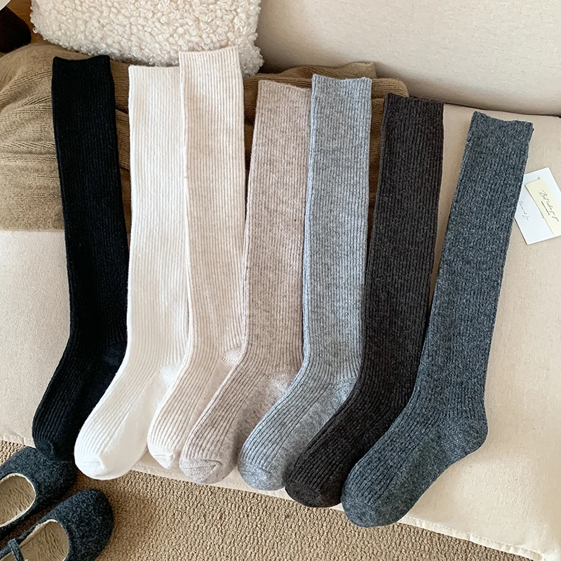 

Новые женские чулки, однотонные японские модные длинные женские носки, полосатые однотонные гольфы в консервативном стиле, модные высокого качества