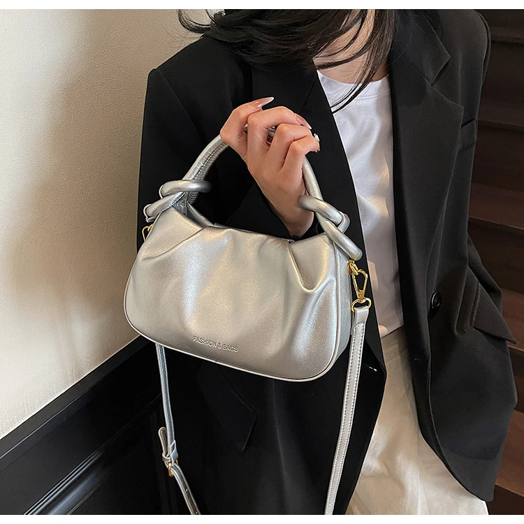 

Дизайнерская сумка через плечо Женская сумка-мессенджер Кожаный материал Элегантная вышивка Популярный выбор