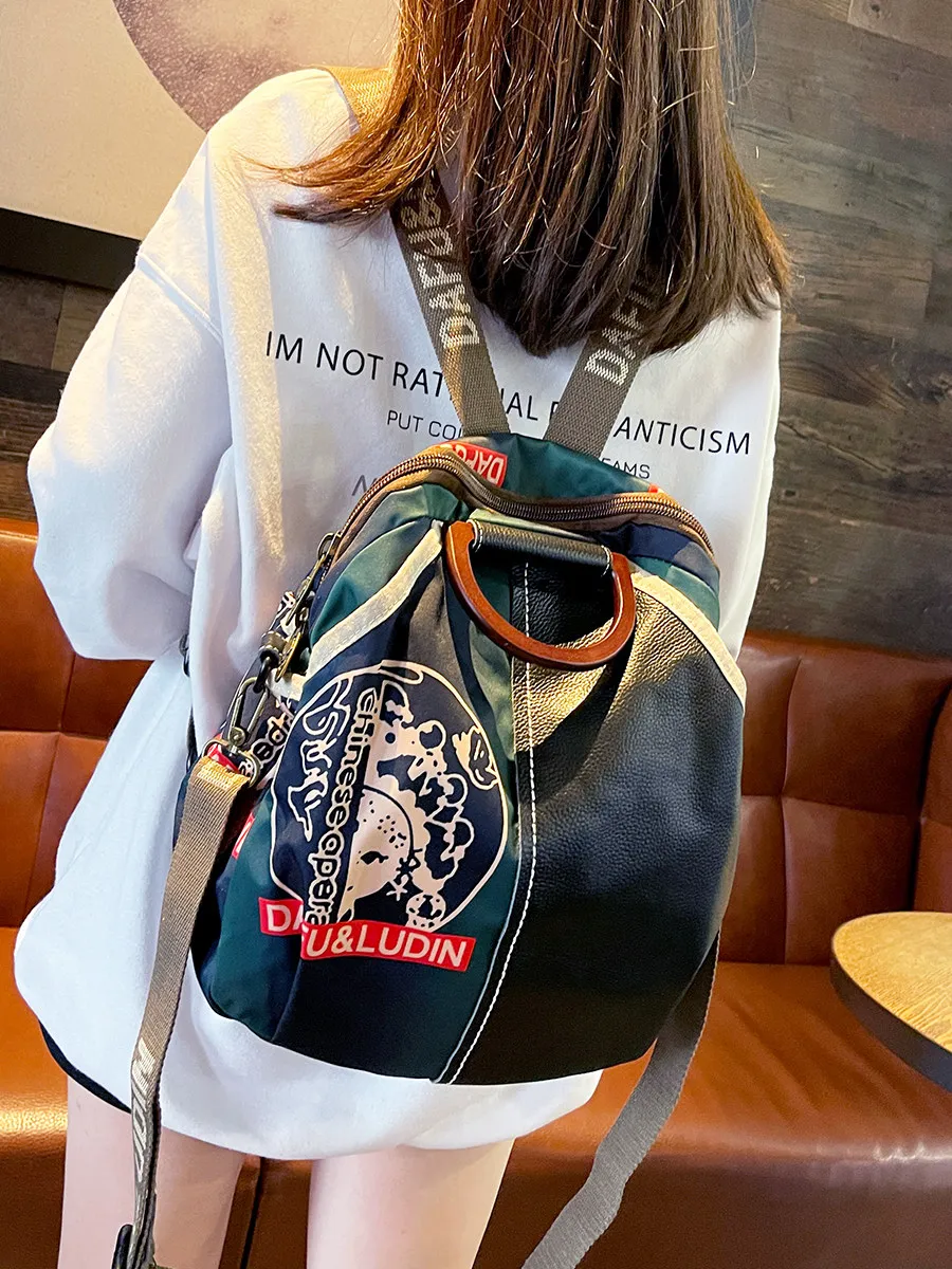 Women's New Fashion Large Capacity Commuter Women's Backpack Travel Bag Oxford Cloth Patchwork Leather Backpack