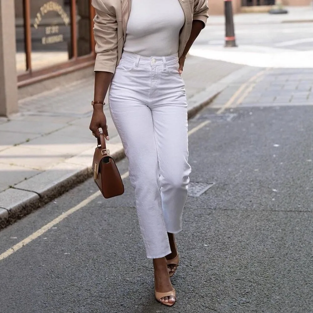 Women's Plus Size White Jeans Mid Rise Straight Cropped Pants Medium Stretch Ladies Denim Trousers