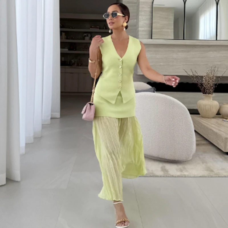 Hxao conjunto de saia verde feminino, duas peças, malha colheita, sem mangas, botão, top, colete, plissado, cintura alta, roupas de férias