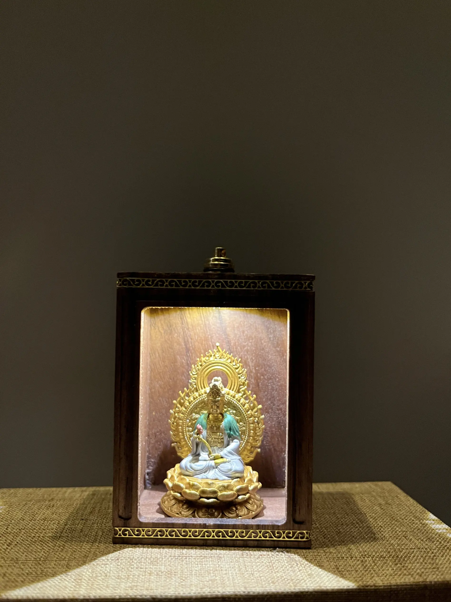 Manshu Bodhisattva Pure Painted Buddha Statue with Black Walnut Buddha Shrine Twelve Zodiac Rabbit Guardian Buddha Birth Buddha