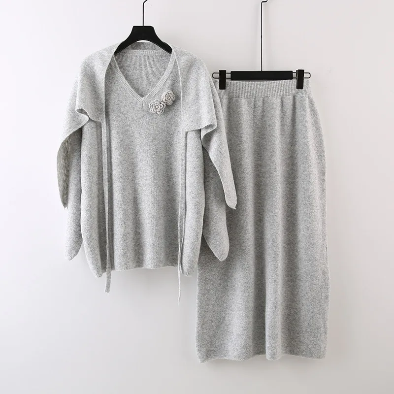 

SuperAen New Design Loose V-neck Sweaters Fashion Short Shawl Sweater Korean Style Knitted High Waist Skirts Three-piece Sets