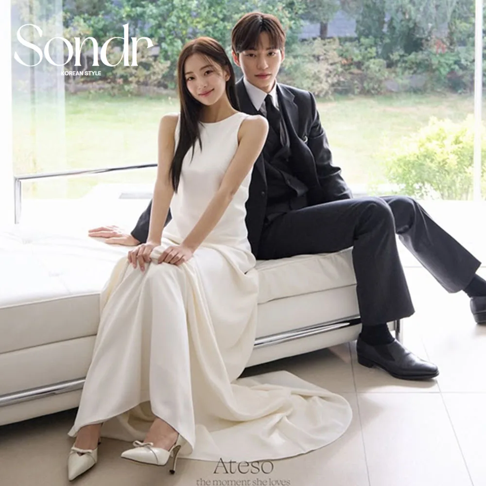

Sondr Simple Elegant Korean Wedding Dresses Customized Sleeveless Scoop Collar Bridal Photo Shoot Gown for Self-Wedding 2025