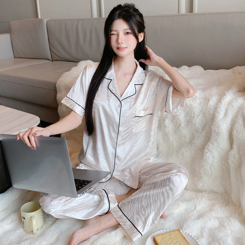 

Корейский повседневный простой полосатый дизайн, пижамный комплект, летние короткие новые модные пижамы для женщин в стиле Харадзюку, женский пижамный комплект из 2 предметов