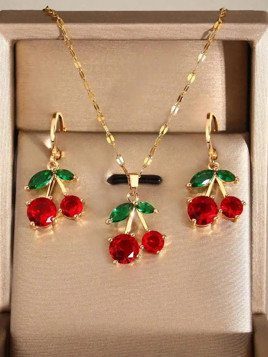 El conjunto de collar y aretes de cereza de 3 piezas para mujer es elegante, lindo y dulce, ideal para vacaciones y uso diario.