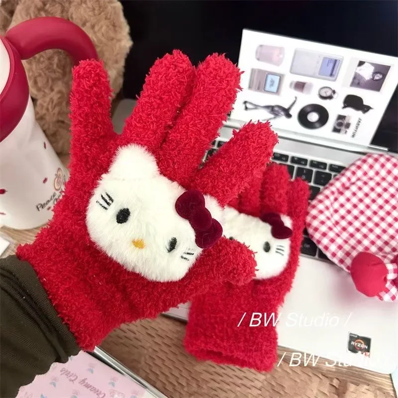 Kawaii Sanrio Hello Kitty Christmas Coral Velvet Plush Red Gloves for Girls Friends Warm and Creative Birthday Gift Peripheral