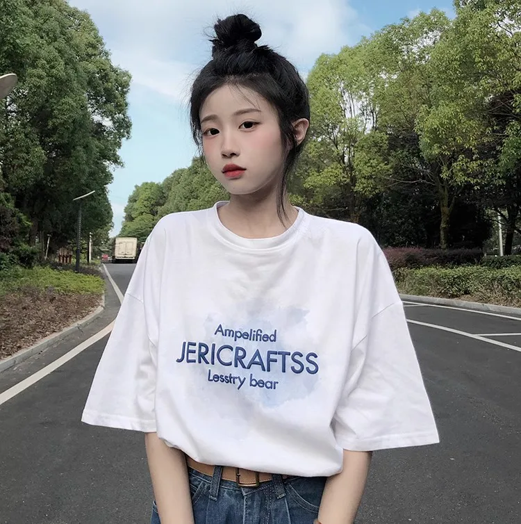 T-shirt ortod Sve in puro cotone da donna con stampa di lettere americane Capispalla dimagrante versatile e alla moda Larghezza superiore