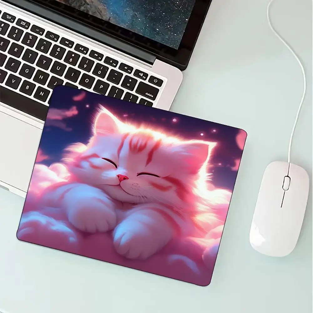 Dreamy Cloud Pink Kitten Square Gaming Mouse Pad Non‑Slip Rubber Desk Mat Cute Glowing Pet Cat Art Pattern For Gaming Laptop