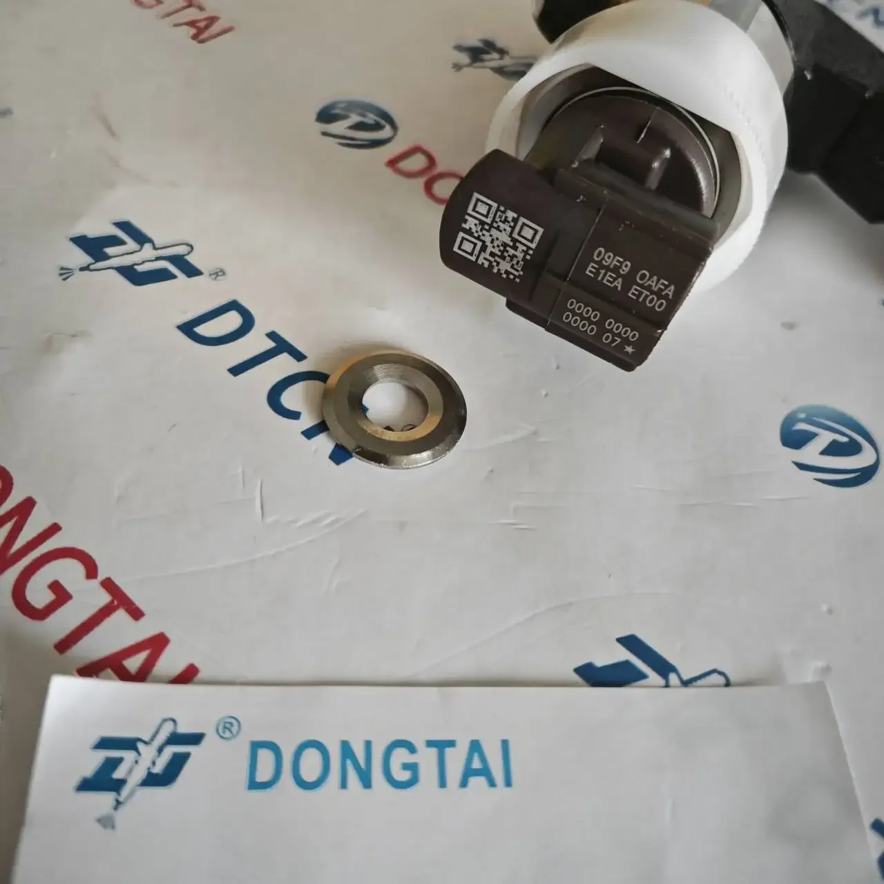 Iniettore Common Rail 095000-5760 1465A054 per 4M41 Pajero