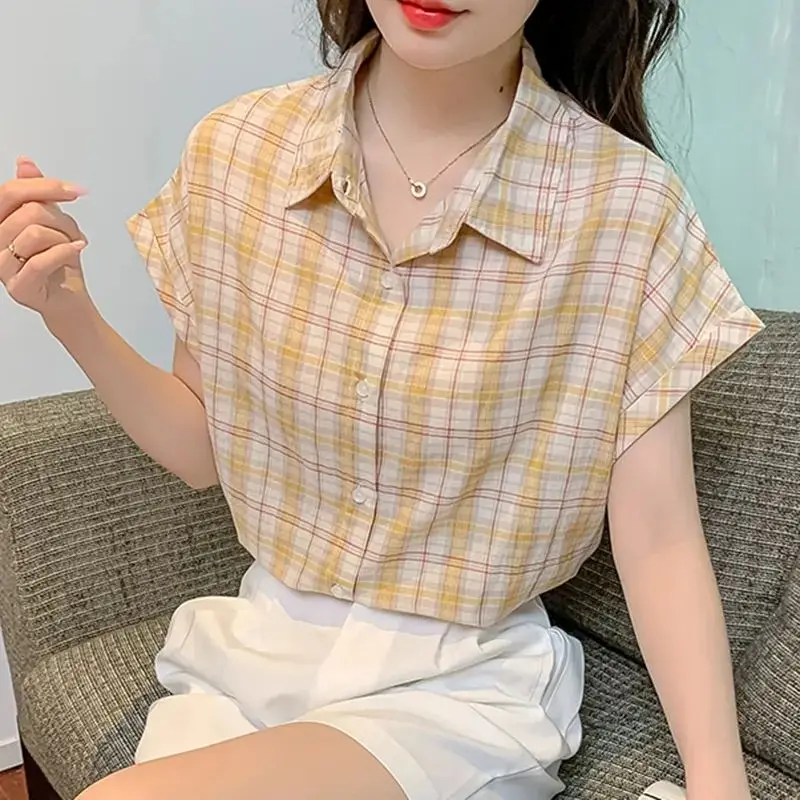 Minimalist Commuter Retro 2024 Summer New Shirt Women\'s Spliced Short Sleeve Pure Cotton Plaid Polo Collar Single Breasted Shirt