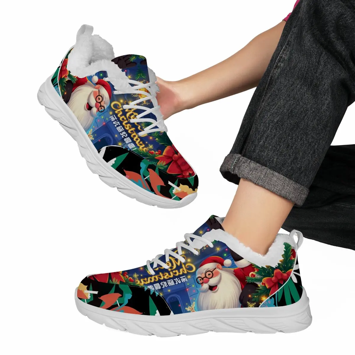 

High-quality Parent-child Lightweight Round-toed Fly-woven New Low-top Santa Claus Cartoon Design Christmas Casual Sports Shoes