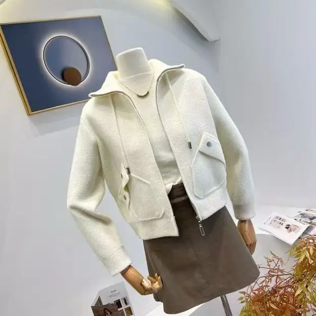 

Ort Вязаная бейсбольная куртка для женщин с шапкой Корейский шикарный дизайн Осенне-зимнее пальто Long Sve No Brand Commute